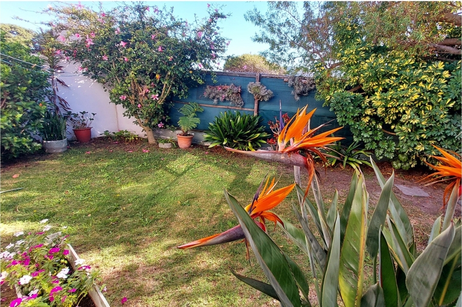 2 Bedroom Property for Sale in Silverglade Western Cape